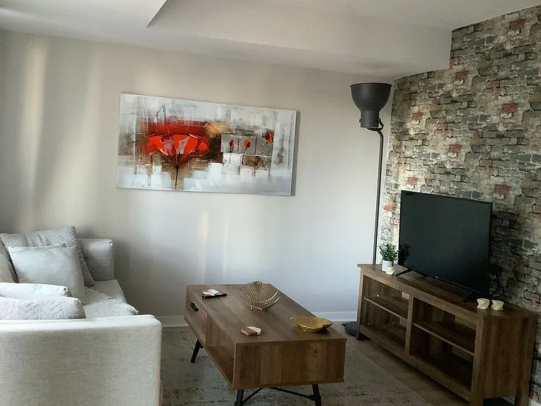 76 Shuter St #1307 — Photo 7