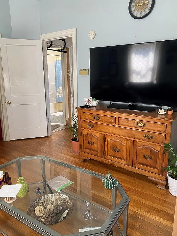 2 bed, $2,100 — Photo 4