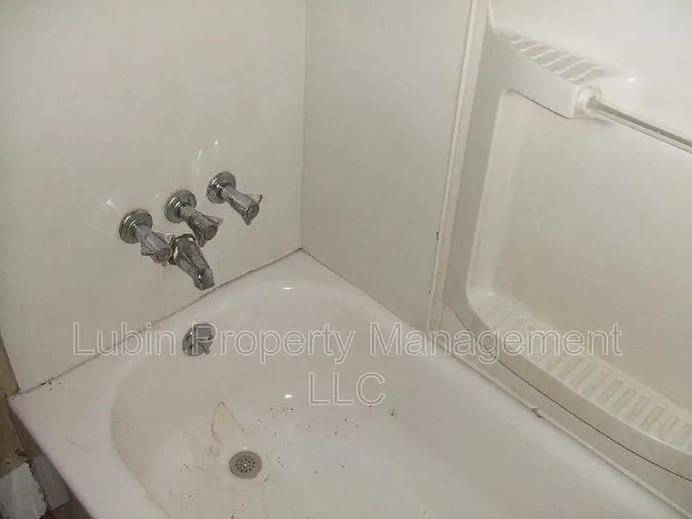 433 S Fenwick Rd — Photo 6