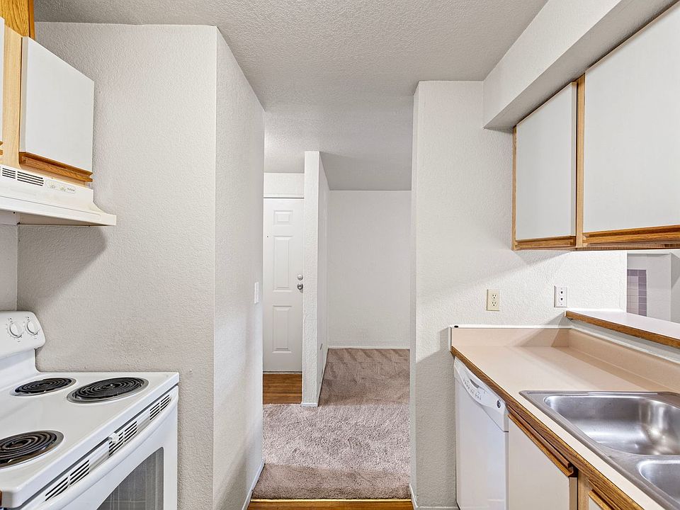 1st image of 18249 73rd Ave NE APT B105