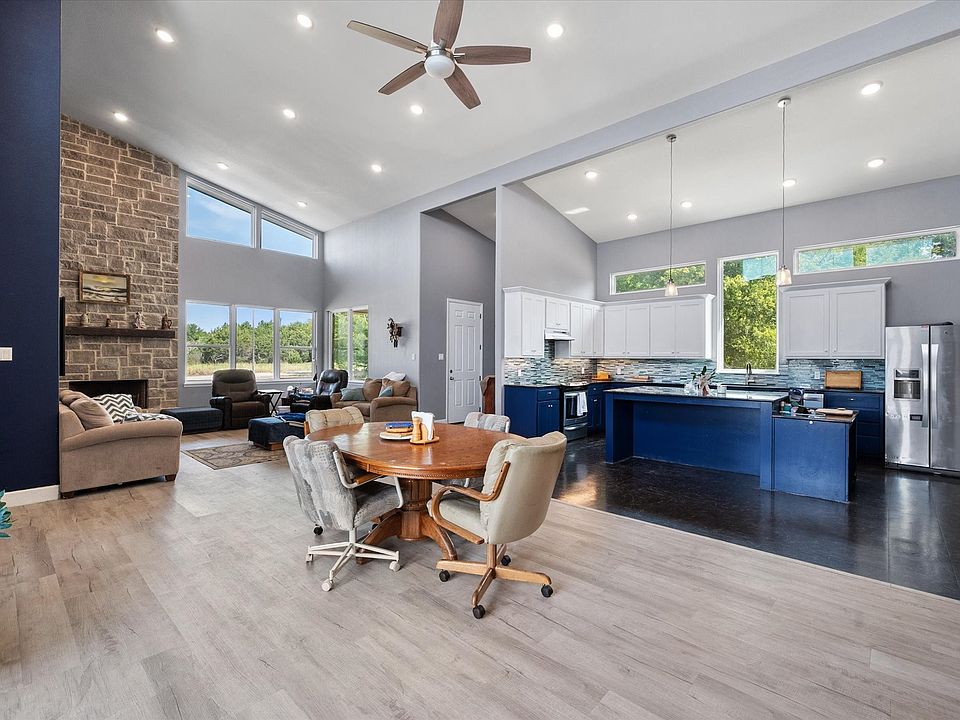 1st image of 36067 Cedar Ridge Dr