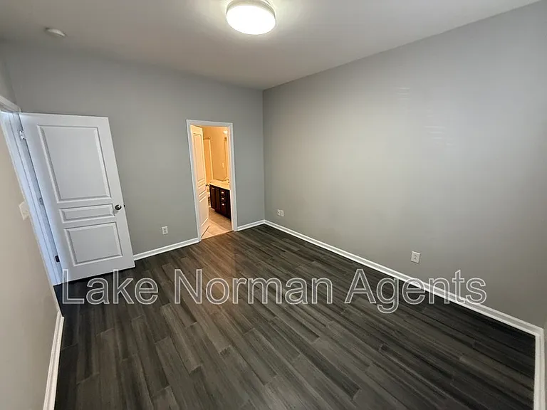 11613 Truan Ln — Photo 7