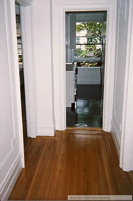 Rented by Bond New York | media 9