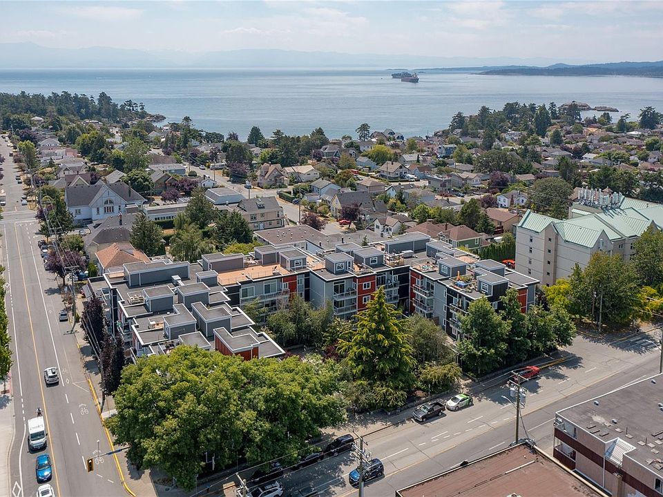 1st image of 1315 Esquimalt Rd #320