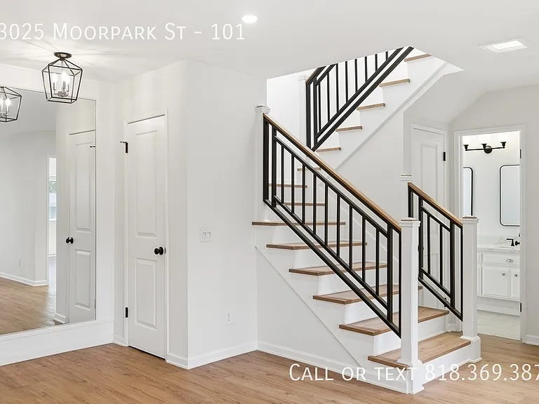 13025 Moorpark St #101 — Photo 10