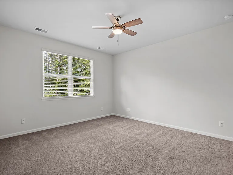 Lightered Knot Ct SE — Photo 13