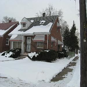 1st image of 8404 Grandville Ave