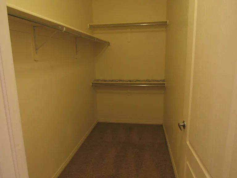 3601 E 103rd Cir #B13 — Photo 15