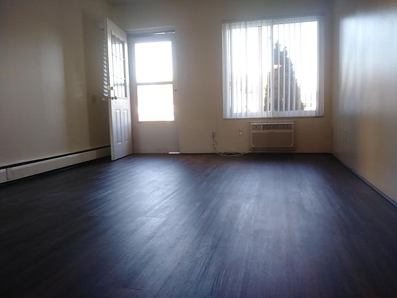 2nd image of 3295 Coolidge Hwy APT 3
