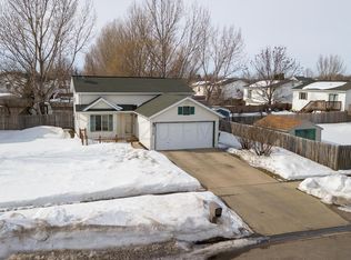 1428 7th St W, West Fargo, ND 58078