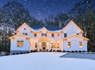 199 Mariomi Road, New Canaan, CT 06840