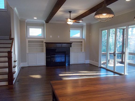 fireside greatroom with access to screen proch