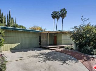 5940 Ranchito Ave, Van Nuys, CA 91401