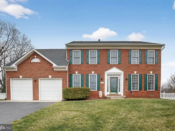 2854 Cloudberry Ct, Waldorf, MD 20603