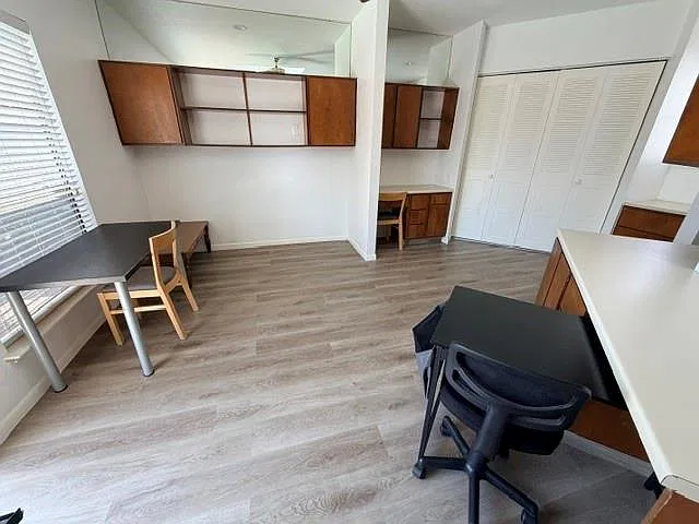 1 bed, 1.0 bath, 420 sqft, $800 — Photo 3
