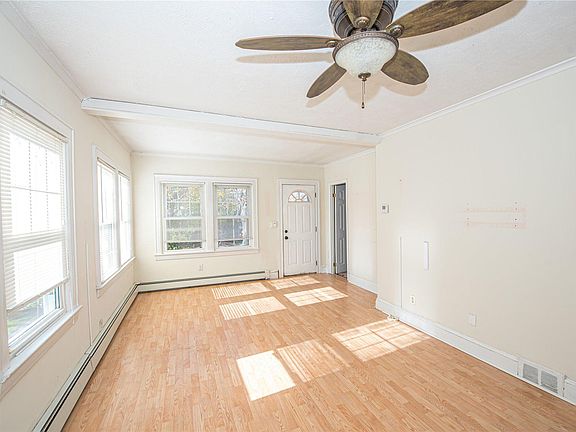 5th image of 23 Waterville Dr