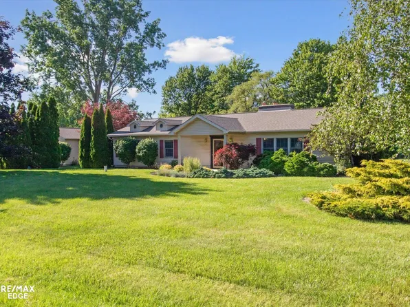 11419 Collingwood Ct, Clio, MI 48420