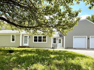 24 Wyndlea Cir, East Falmouth, MA 02536