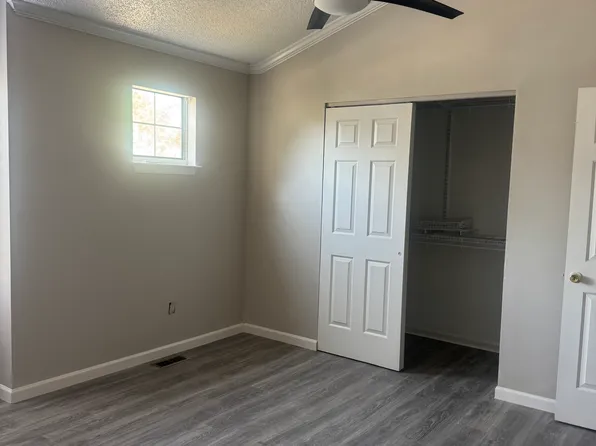 348 Rivers Ridge Cir, Newport News, VA 23608