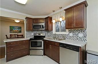 4th image of 10419 Antrim Dr