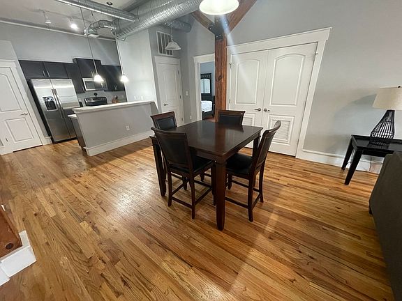 4th image of 200 W Warren St APT 104