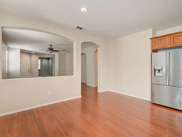 4421 Desert Home Ave — Photo 15