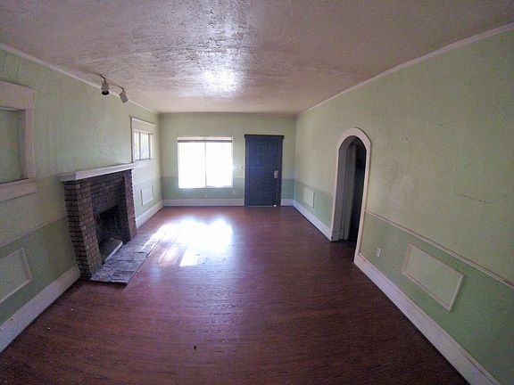 entry to home/ fireplace