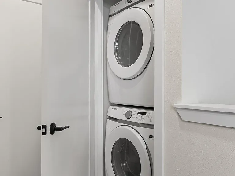 Washer/Dryer