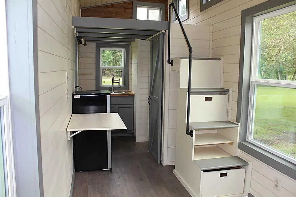 1 bed, 210 sqft, $850 — Photo 4