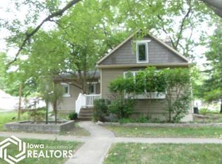 711 N College Ave, Mount Pleasant, IA 52641