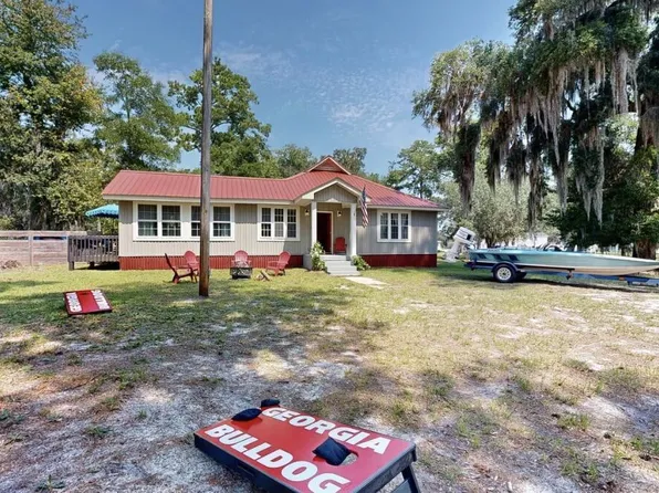 2075 Dallas Bluff Rd NE, Estates, GA 31331