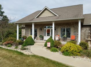 3912 S Fauser Ln, Mapleton, IL 61547