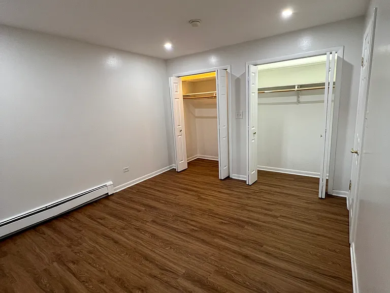 4643 Main St #1D — Photo 9