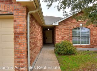 401 Bandera Woods Blvd, Elgin, TX 78621