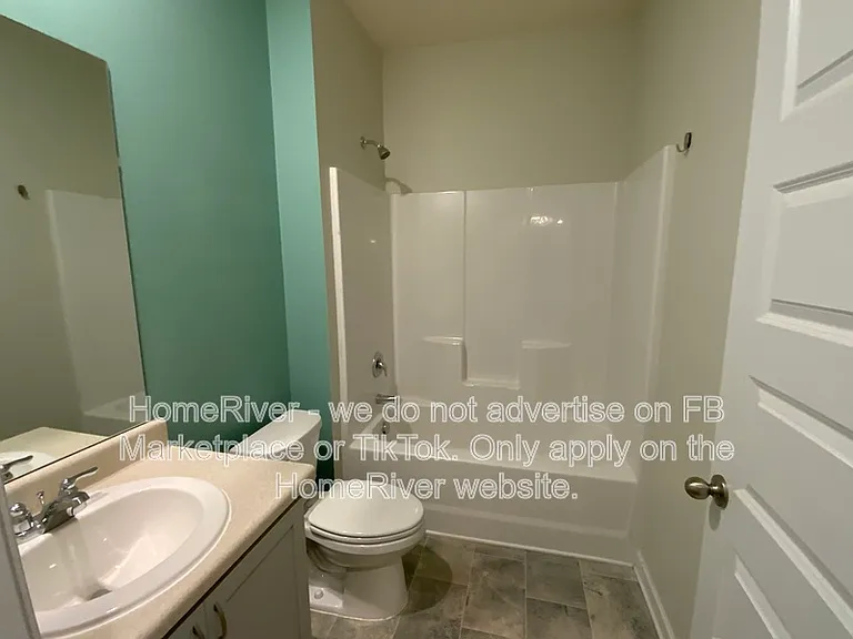 2215 Waycross Ln — Photo 14