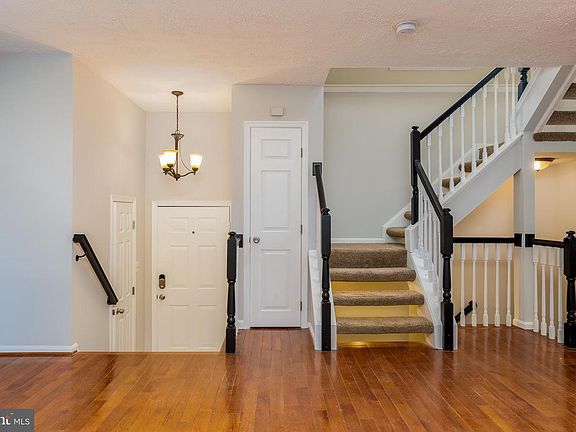 5th image of 1609 Elkwood Ct