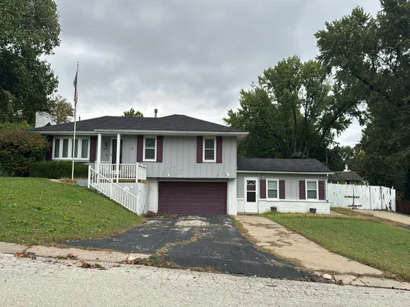 7844 Orville Ave, Kansas City, KS 66112