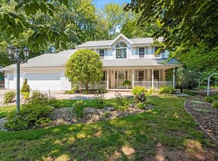 W5940 Moonflower Dr, Appleton, WI 54915