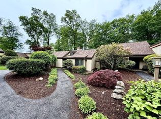 1005 Heritage Vlg #A, Southbury, CT 06488