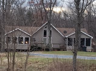344 Devonshire Rd, Hedgesville, WV 25427