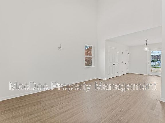 5th image of 2306 Lafayette Blvd