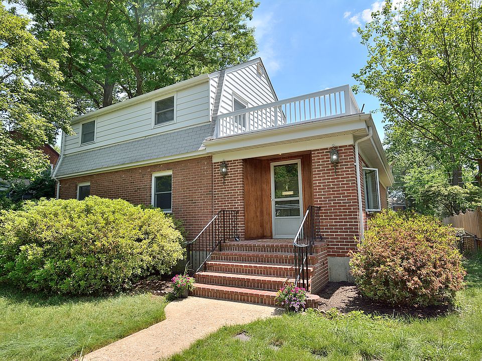 1st image of 129 N Abingdon St