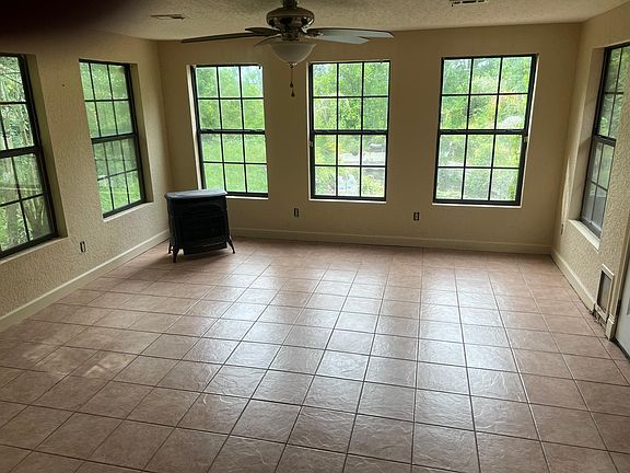 2nd image of 2654 Clyde Dr