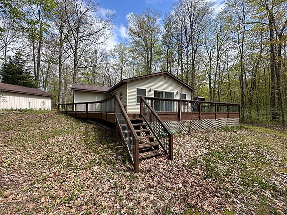 5th image of 2081 Deer Lake Rd