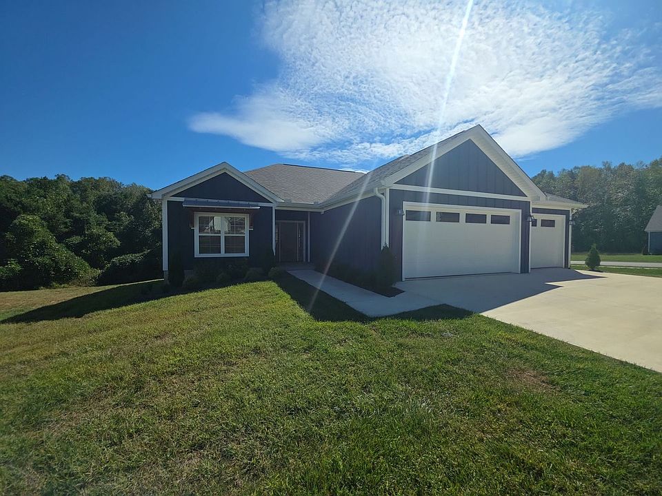 1st image of 481 Creekview Ln
