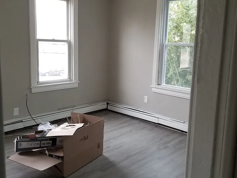 5732 Main St — Photo 5