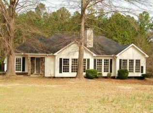 147 Oakdale Rd, Griffin, GA 30224