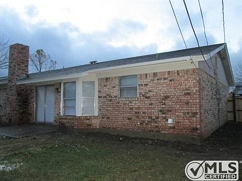 2nd image of 6413 Melinda Dr