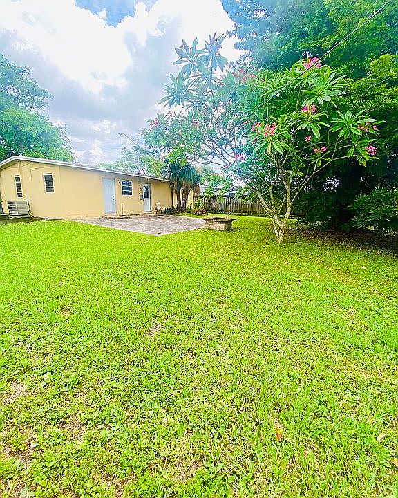 1st image of 11350 SW 56th St