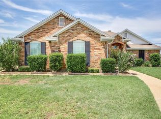 629 White Horse Trl, Hewitt, TX 76643